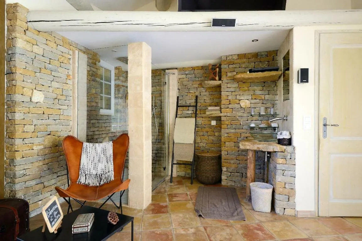 Homestay Au Pays De Cezanne Picasso & Matisse Apartment Aix-en-Provence