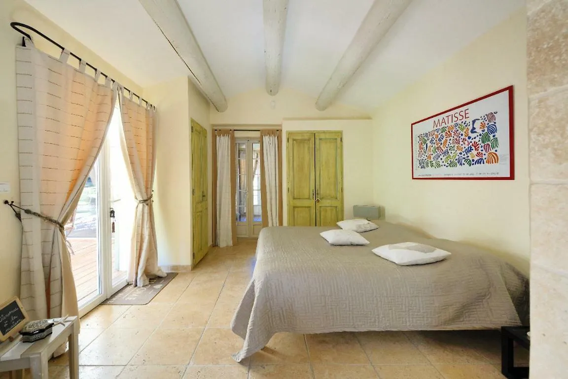 Homestay Au Pays De Cezanne Picasso & Matisse Apartment Aix-en-Provence