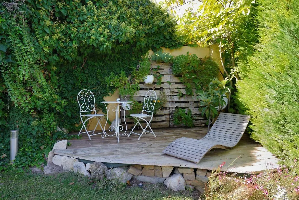 Homestay Au Pays De Cezanne Picasso & Matisse Apartment Aix-en-Provence France