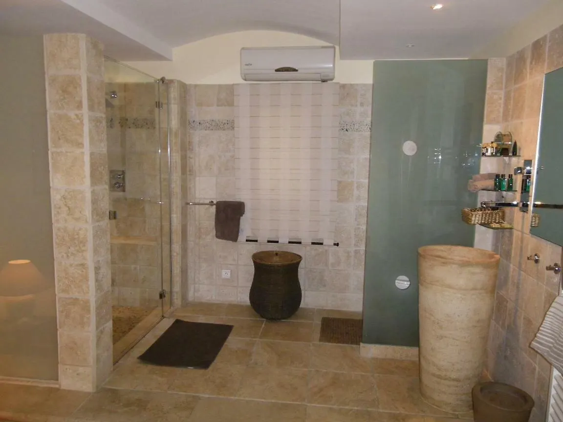 Au Pays De Cezanne Picasso & Matisse Apartment Aix-en-Provence Homestay