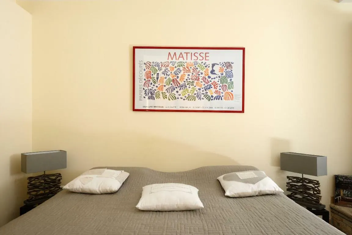 Au Pays De Cezanne Picasso & Matisse Apartment Aix-en-Provence France