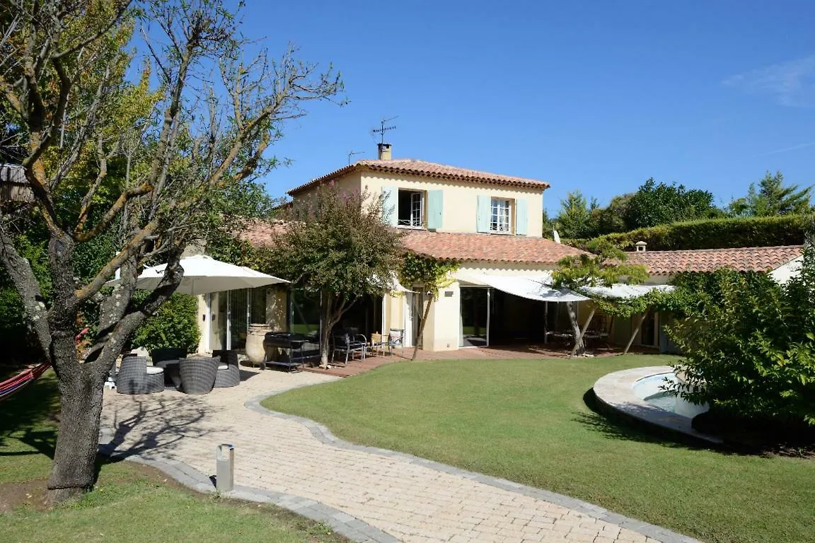 Au Pays De Cezanne Picasso & Matisse Apartment Aix-en-Provence 0*,  France